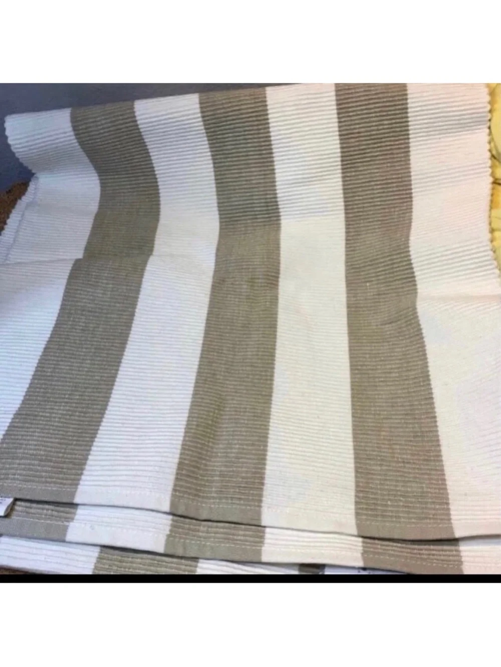 NWT CANELADO 16 x 72 in. Rectangle Classic Stripe Design Ribbed Cotton Table Run